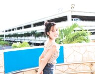 [Photobook] Yui Oguri 小栗有以 1st Photobook - From the day I met you 君と出逢った日から (2022-01-18)