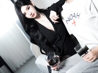 [XiuRen秀人网] 2022.06.10 No.5133 周于希Sally黑丝美腿[83+1P／766M]