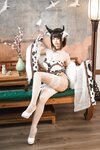 [COSPLAY] 蜜汁猫裘 - 奶牛 [50P-880MB]