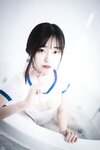 [BLUECAKE] Kim Ji-won (김지원) - White One + RED.Ver
