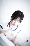 [BLUECAKE] Kim Ji-won (김지원) - White One + RED.Ver