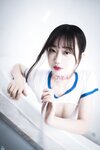 [BLUECAKE] Kim Ji-won (김지원) - White One + RED.Ver