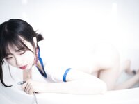 [BLUECAKE] Kim Ji-won (김지원) - White One + RED.Ver