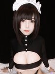 [COSPLAY] 蜜汁猫裘 - 歪萌高叉女仆自拍 [25P-232MB]
