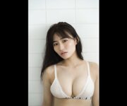 [Photobook] 桜田茉央「Ｆカップなお姉さん」ＦＲＩＤＡＹデジタル写真集