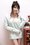 [Photobook] 小日向ゆか　甘いカラダ ｖｏｌ．１ ＦＲＩＤＡＹデジタル写真集 Not Complete