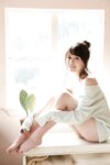 [Photobook] 小日向ゆか　甘いカラダ ｖｏｌ．１ ＦＲＩＤＡＹデジタル写真集 Not Complete