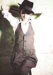 [Photobook] Nozomi Sasaki 佐々木希 - Non・non (2011-12-01)