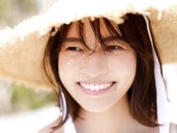 [FRIDAY] Yume Shinjo 新條由芽 - Monthly Girl 013 マンスリーガール013 (2022-06-02)