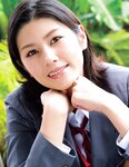 [Photobook] Suzume Mino 美乃すずめ 1st Photobook - Yu-bi 優美 (2021-08-25)
