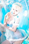 [COSPLAY] 雯妹不讲道理新图 – 冰雪 [32P573MB]