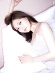 [FRIDAY] Mai Shiraishi 白石麻衣 - Evolving beauty God 神進化する美神 (2022-07-14)