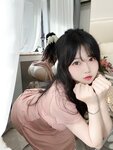 [COSPLAY] 是依酱吖X依依超级懒-人妻 [31P4V-197MB]