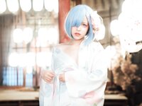 [COSPLAY] 晕崽-和服蕾姆 [46P,1V-872MB]