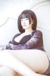 [COSPLAY] 阿半今天很开心 - 黑色吊带 [23P-220MB]