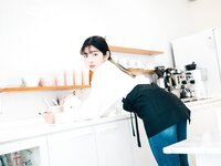 [Loozy] Sonson (손손) - Nude Apron