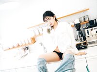 [Loozy] Sonson (손손) - Nude Apron