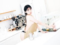 [Loozy] Sonson (손손) - Nude Apron