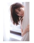 [Photobook] Ikuta Erika 2nd Photobook – Intermission (Nogizaka46) [Bonus – Postcard] 生田絵梨花写真集 インターミッション
