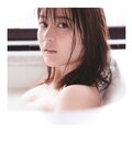 [Photobook] Ikuta Erika 2nd Photobook – Intermission (Nogizaka46) [Bonus – Postcard] 生田絵梨花写真集 インターミッション
