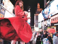 [Photobook] Ikuta Erika 2nd Photobook – Intermission (Nogizaka46) [Bonus – Postcard] 生田絵梨花写真集 インターミッション