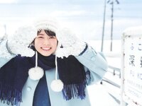 [Photobook] Akari Nibu 丹生明里 1st Photobook – Easy Relationship やさしい関係 (2022-07-26)