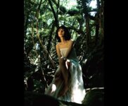 [Photobook] 宮地真緒写真集 逢燦燦