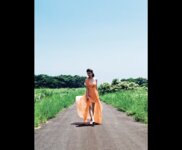 [Photobook] 宮地真緒写真集 逢燦燦