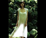 [Photobook] 宮地真緒写真集 逢燦燦