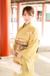 [Photobook] 百合川雅 魅惑的な肉感ボディをもつ和服美人