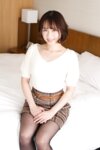 [Photobook] 成海美雨 人懐っこく笑顔が可愛い背徳感のない不倫妻