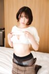 [Photobook] 成海美雨 人懐っこく笑顔が可愛い背徳感のない不倫妻
