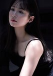 週刊文春 2023.08.03 原色美女図鑑　笹本玲奈