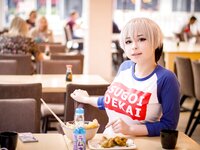 [Cosplay] Yoshinobi - Uzaki-chan