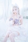 [Cosplay][Zettai Ryoiki] Kuro くろ - KEMOMIMI WHITE