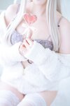 [Cosplay][Zettai Ryoiki] Kuro くろ - KEMOMIMI WHITE