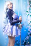 [Cosplay] Virtual Geisha - Weiss Schnee (RWBY)