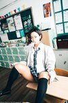 [Loozy] Booty Queen - Gal in a Shool Warehouse