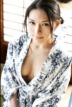 [Photobook] Tomoyo Uesugi 上杉智世 - Kazumi JIN 和美JIN