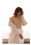 [Photobook] Mei Higashimura 東村芽依 1st Photobook - Mitsuketa 見つけた (2022-09-13)