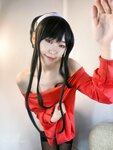 Meriol Chan - Mommy Yor Cosplay