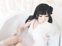 [Cosplay] Mbxer 面饼仙儿 - Bathtub Bubbles 浴缸泡泡