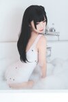 [Cosplay] Mbxer 面饼仙儿 - Bathtub Bubbles 浴缸泡泡