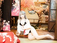 [Cosplay] 七七娜娜子 美因茨