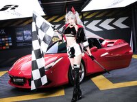 [Cosplay] 瓜希酱 Momoko葵葵 碧蓝航线 欧根 企业 赛车女郎