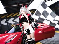 [Cosplay] 瓜希酱 Momoko葵葵 碧蓝航线 欧根 企业 赛车女郎