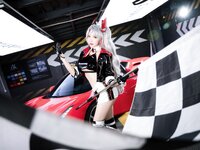 [Cosplay] 瓜希酱 Momoko葵葵 碧蓝航线 欧根 企业 赛车女郎