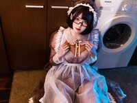 [Cosplay] Natsuko夏夏子 透明女仆