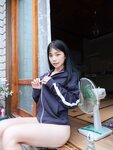 [MilkyBomb] Yui Vol.002 - Tracksuit