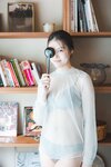 [Young Champion Photobook] Iori Sagara 相楽伊織 – In the summer room, with Iori 夏の部屋で、伊織と。